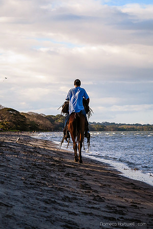 Evening R⁯ide